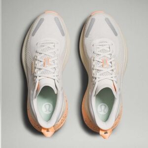 Lululemon Blissfeel Trail Running Shoe In Bone/Florid Orange Size US 10.5